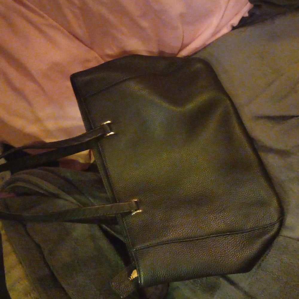 Kate Spade - Picture 4 of 4